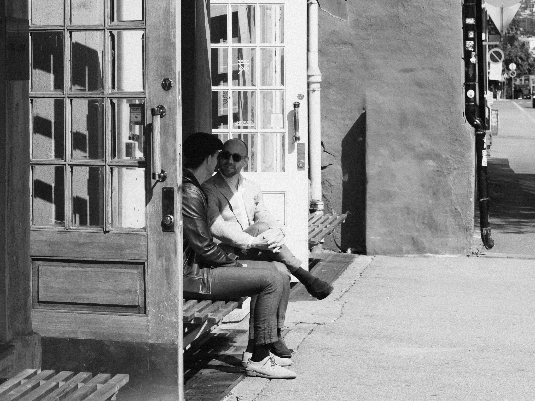 A coaching conversation on a sunny morning in Oslo